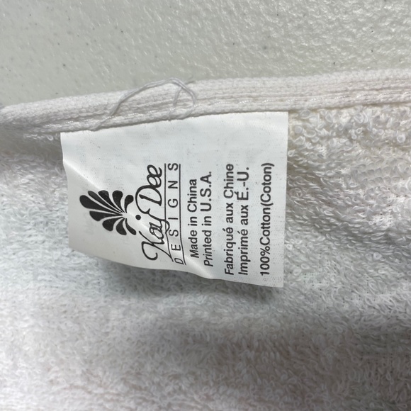 COCA COLA Matching Kitchen Towel (15" x 25") and Oven Mitt Delicious Refreshing - Picture 8 of 10